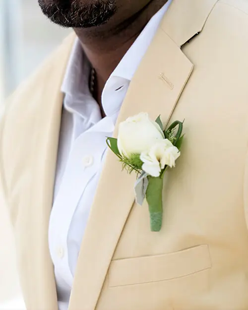 boutonniere
