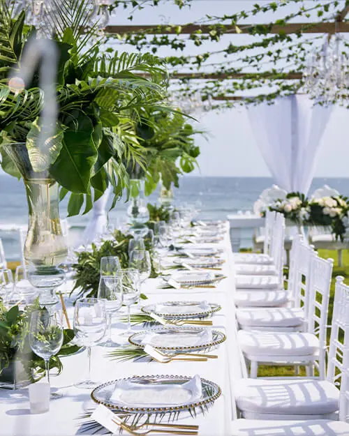 classic long table